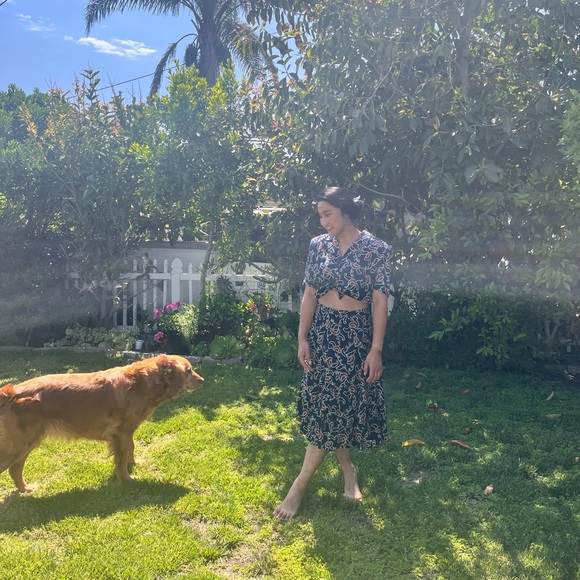 Vintage Two-piece Batik print Top and Skirt - Picture 2 of 2